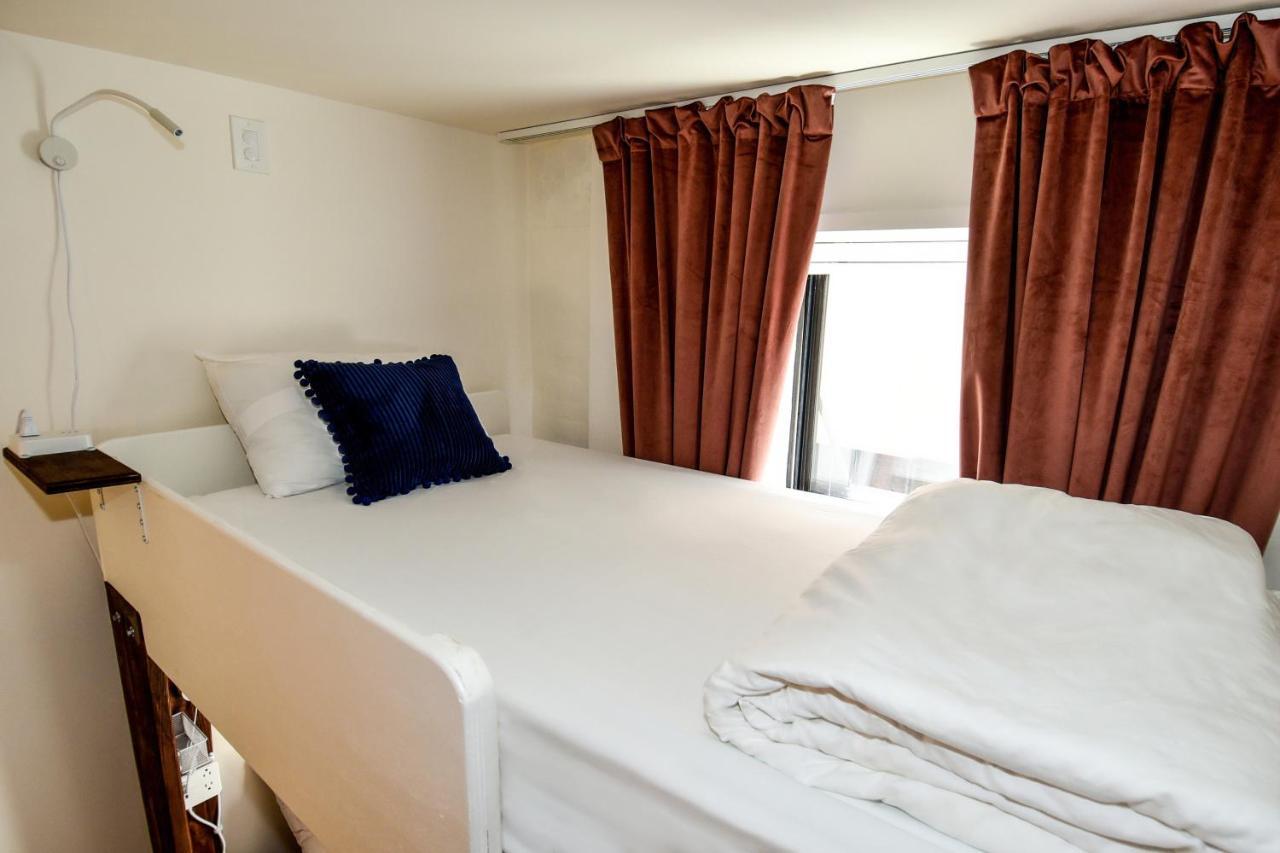 Highroad Washington Dc Hotel Bagian luar foto